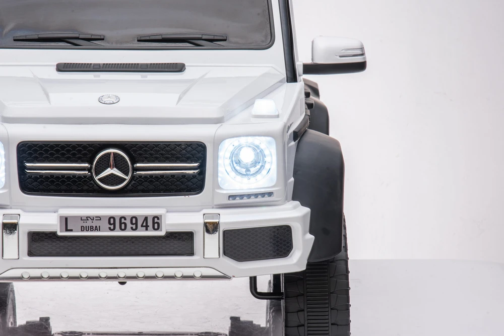 Vaikiškas elektromobilis HATIS “Mercedes-Benz G 63 AMG 6X6“, baltas