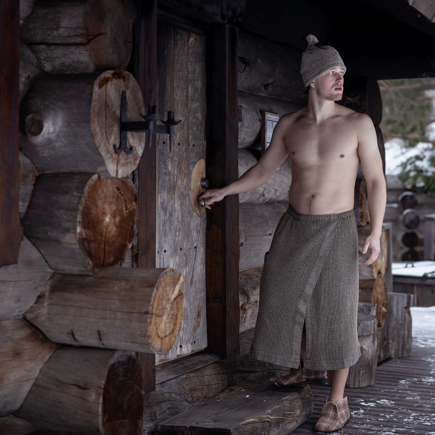Pirties prijuostė KENNO RENTO, ruda