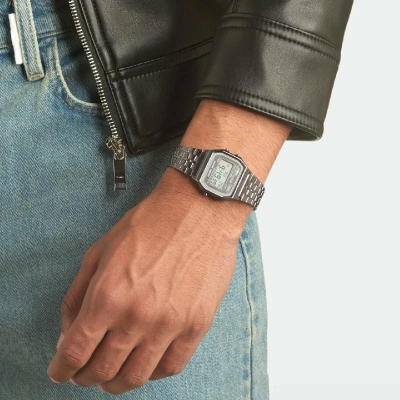 Laikrodis „Casio Vintage A158WETB-1AEF“