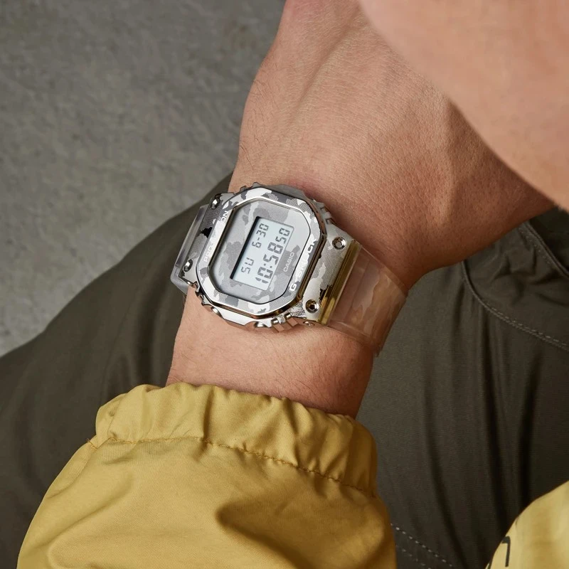 Laikrodis Casio G-SHOCK GM-5600SCM-1ER Skeleto kamufliažas