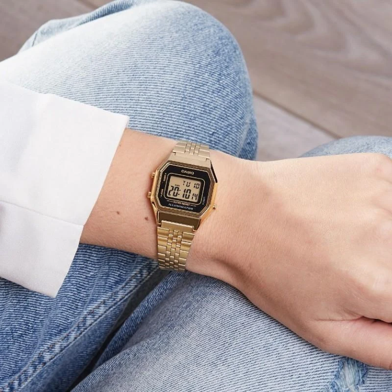 Casio LA680WEGA-1ER rankinis laikrodis Elektroninis Lizdinė Auksas