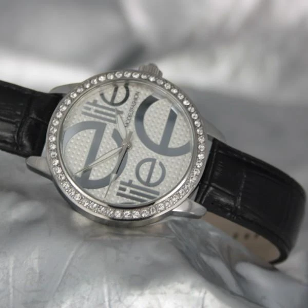 Laikrodis ELITE E52452-204 (Ekspozicinė prekė)