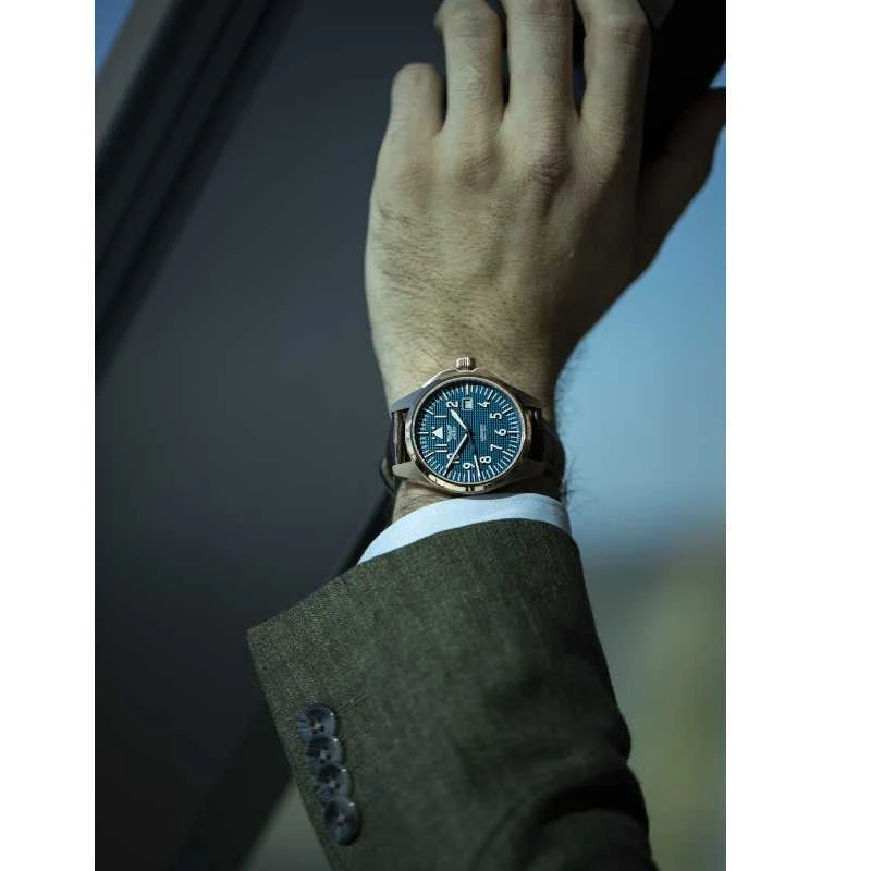 Laikrodis Aviator Airacobra 43 Auto V.3.39.2.335.4