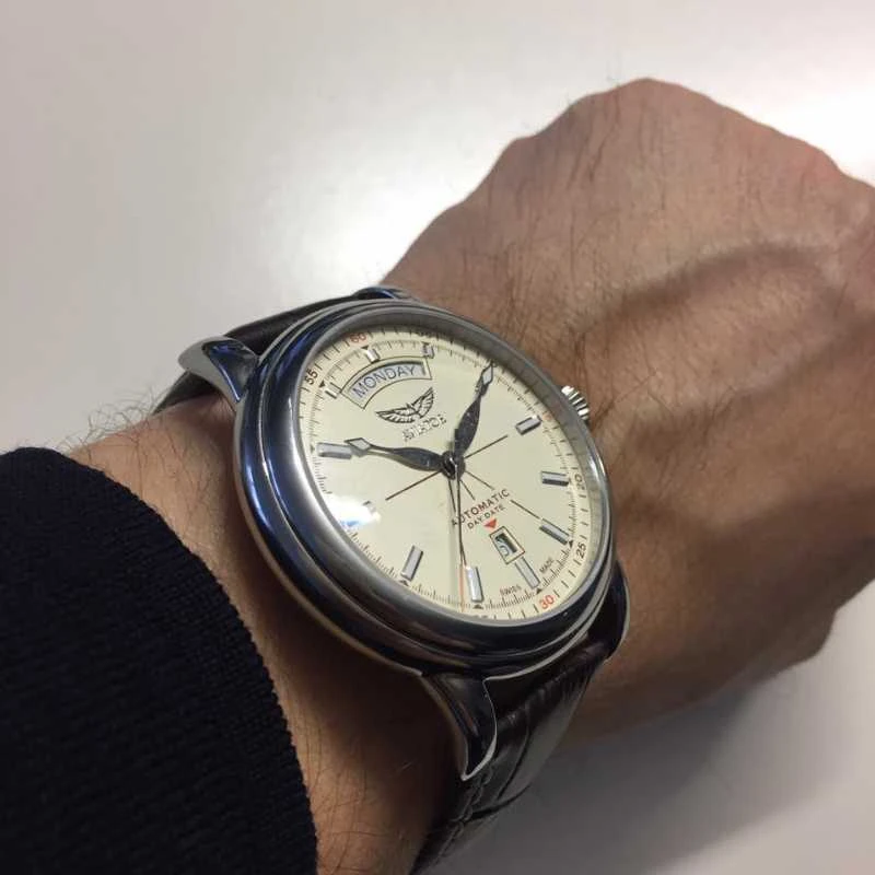 Laikrodis Aviator Douglas Day Date V.3.20.0.141.4