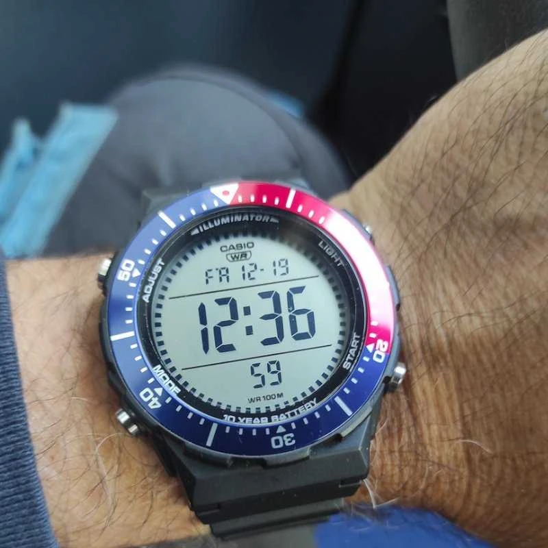 Laikrodis Casio kolekcija AE-1700H-1A2VEF