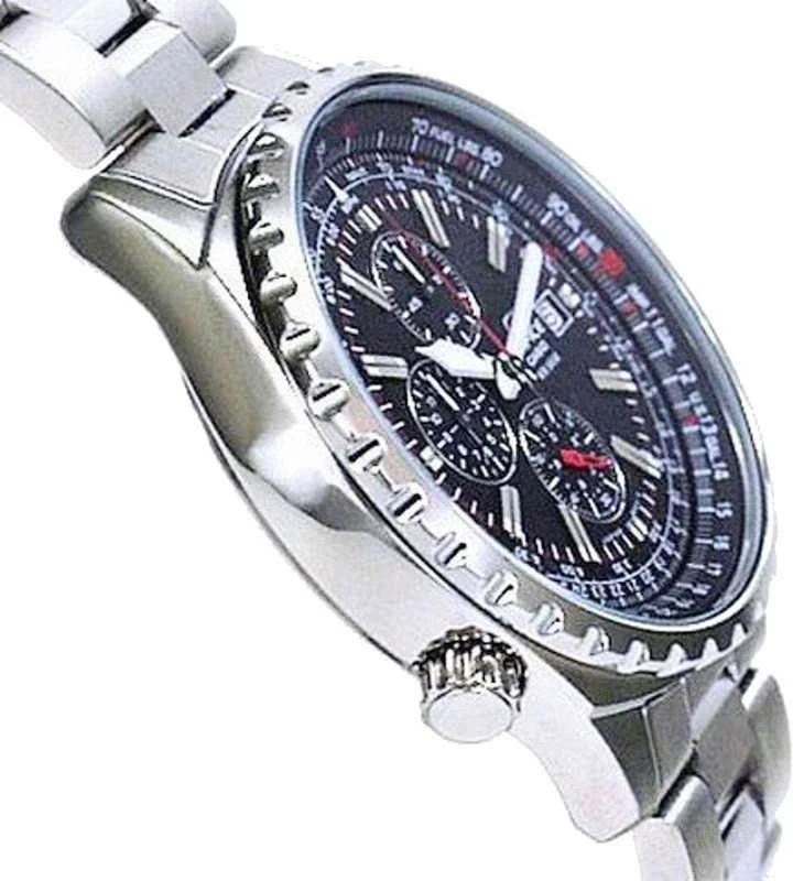 Laikrodis Casio EF-527D-1AVEF - Sukurtas aviatoriams