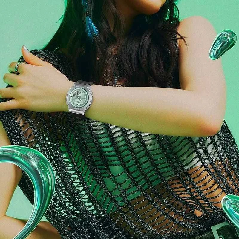 Laikrodis Casio G-shock analoginis-skaitmeninis moteriškas GM-S2110-3AER