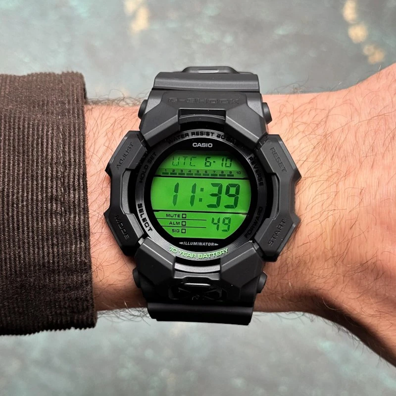 Laikrodis Casio G-shock GD-010BEG-1ER