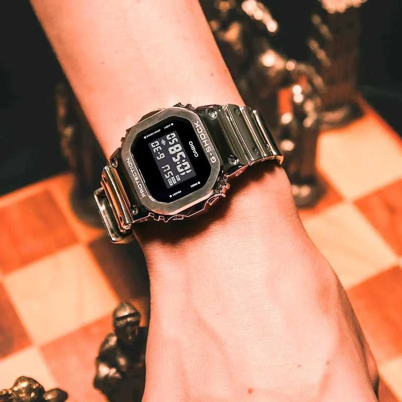 Laikrodis Casio G-Shock GM-5600YM-8ER