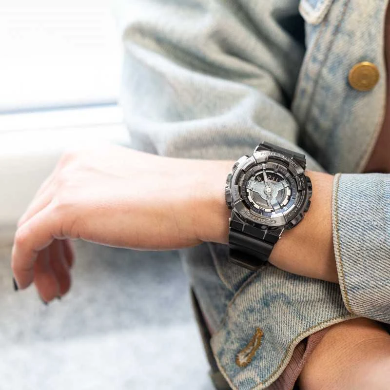 Laikrodis Casio G-shock GM-S110B-8AER