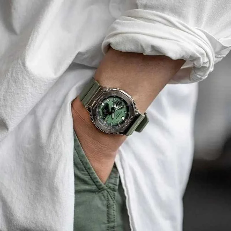 Laikrodis Casio G-SHOCK ORIGIN GM-2100B-3AER su metaliniu dangčiu