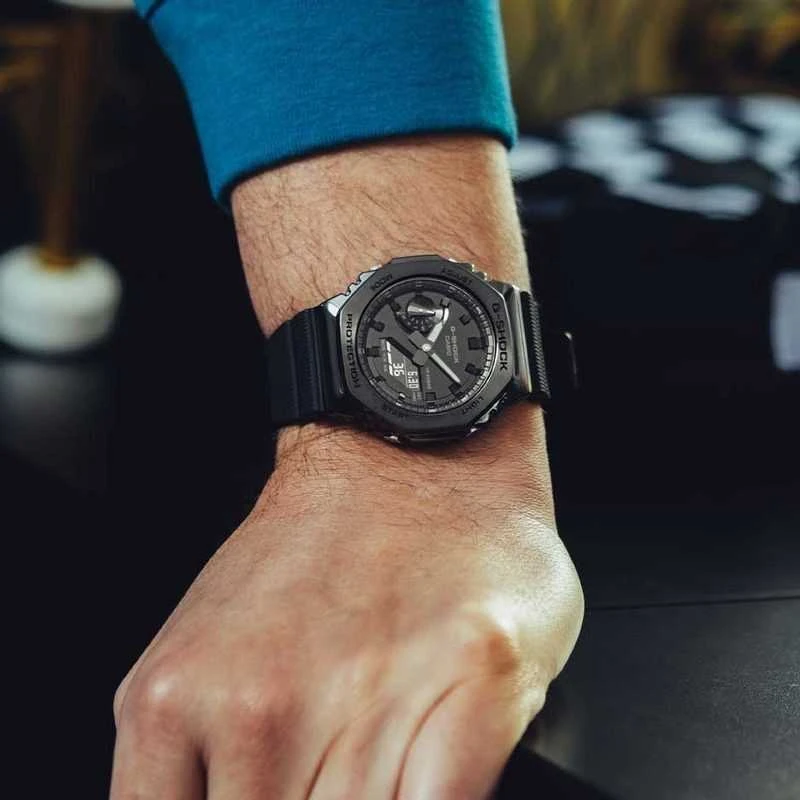 Laikrodis Casio G-SHOCK ORIGIN GM-2100BB-1AER METALINĖS DENGTOS