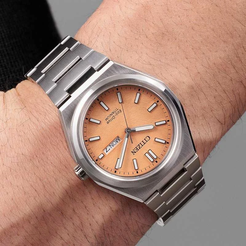 Laikrodis Citizen Titanium Eco-Drive AW0130-85ZE