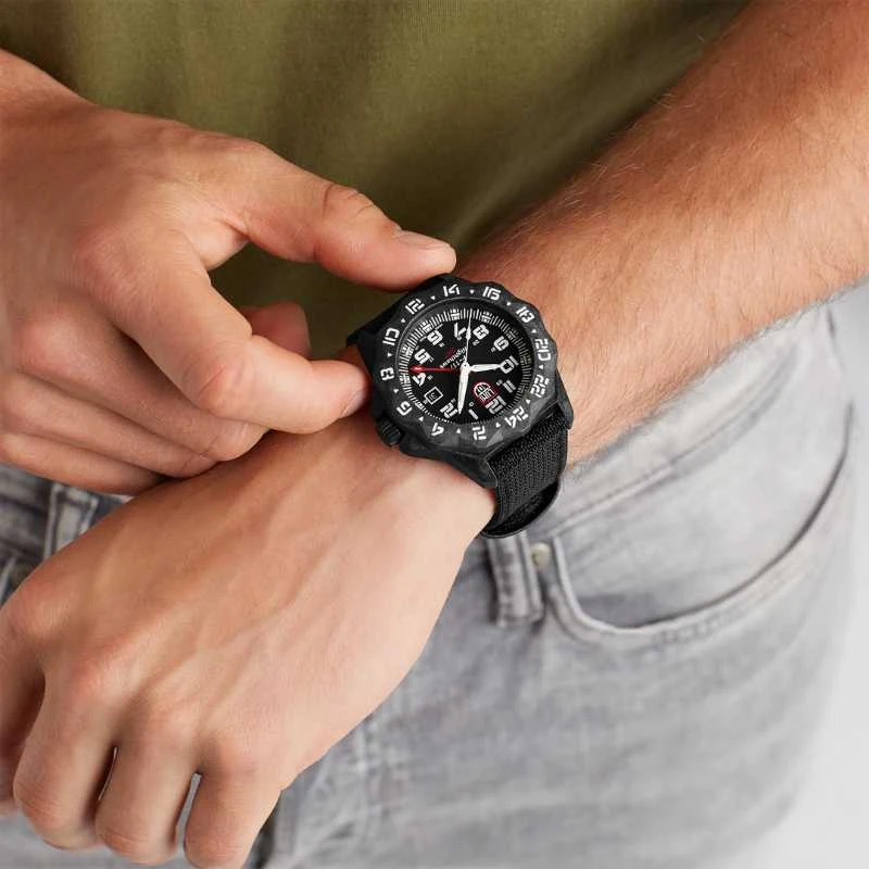 Laikrodis Luminox F-117 Nighthawk Pilot GMT XA.6441