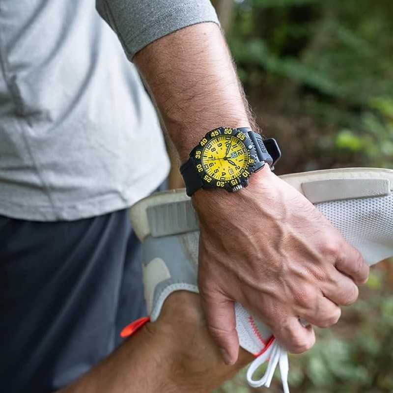 Laikrodis Luminox Sea Lion CARBONOX™ X2.2055.1