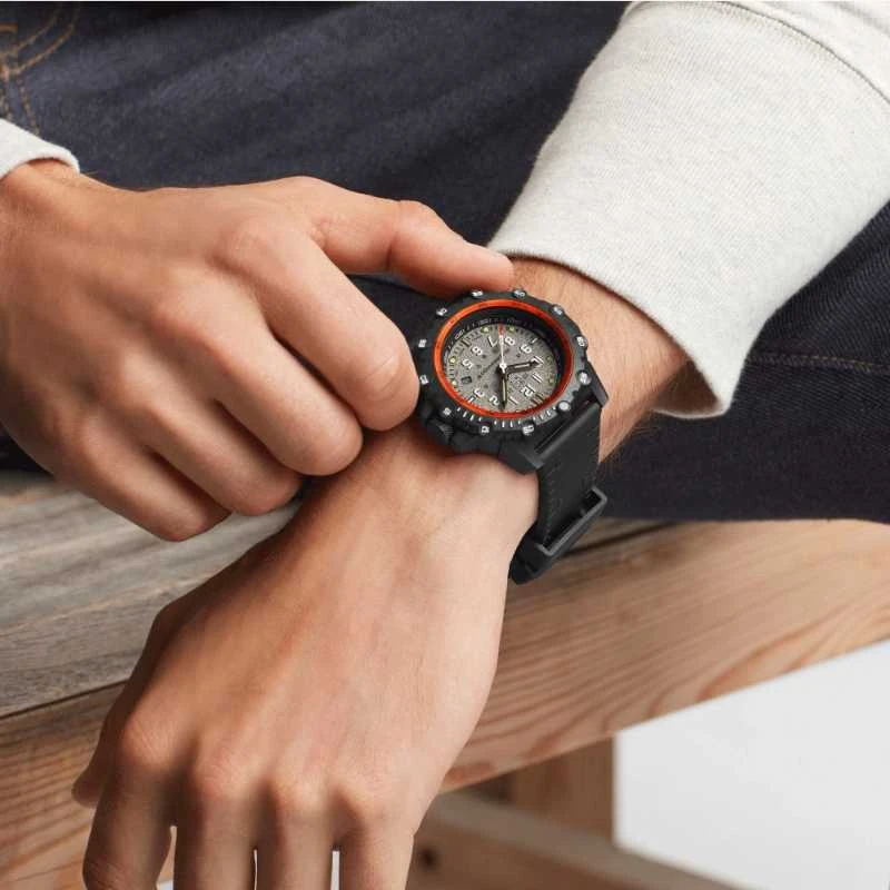 Laikrodis Luminox The Comando Frogman 3300 Series XS.3301