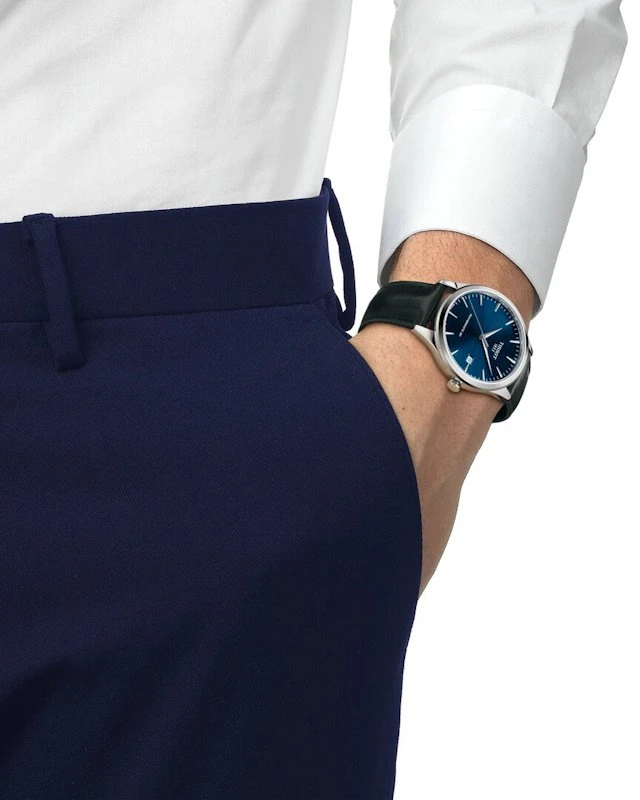 Laikrodis Tissot Classic Dream 40mm T158.407.16.041.00