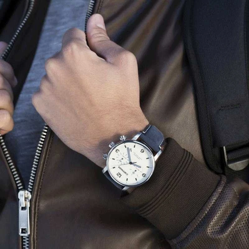 WENGER ATTITUDE CHRONO 01.1543.109