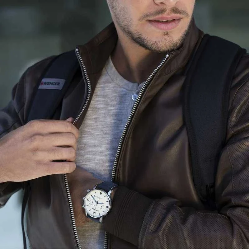 Laikrodis WENGER URBAN METROPOLITAN CHRONO 01.1743.119