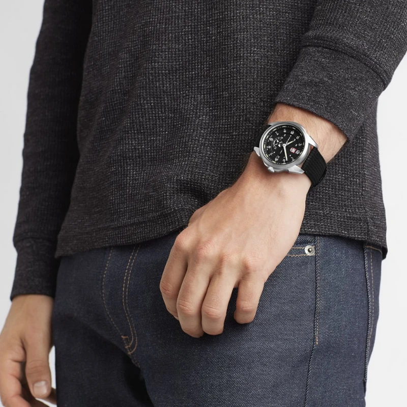 Laikrodis Luminox Atacama Adventurer Field XL.1761