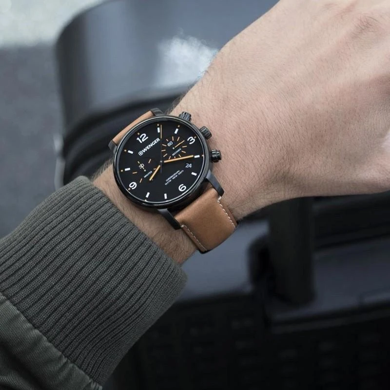 Laikrodis WENGER URBAN METROPOLITAN CHRONO 01.1743.113