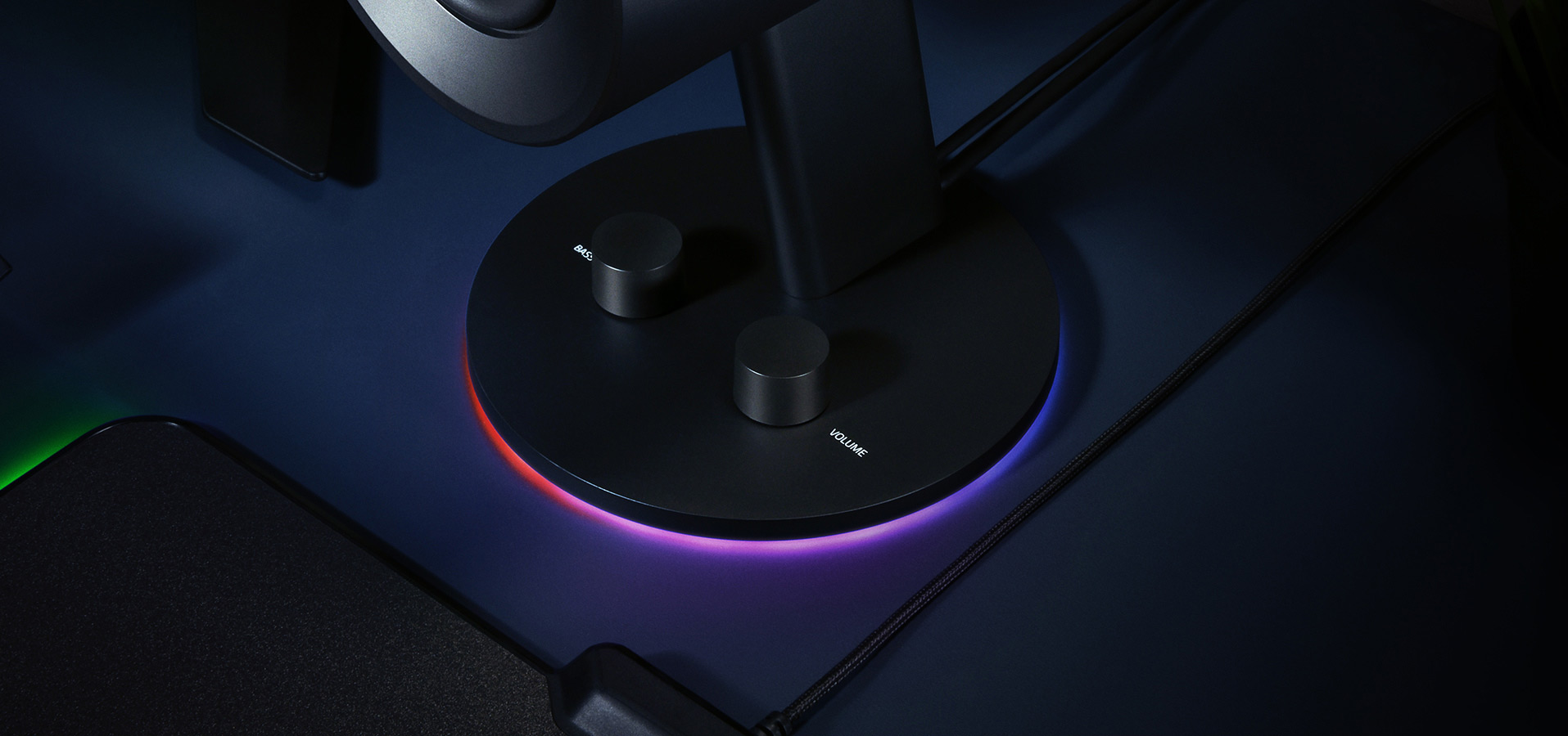 Kolonėlės Razer Nommo Chroma (Juodos) su apšvietimu aprašymas - Prekės nuotrauka