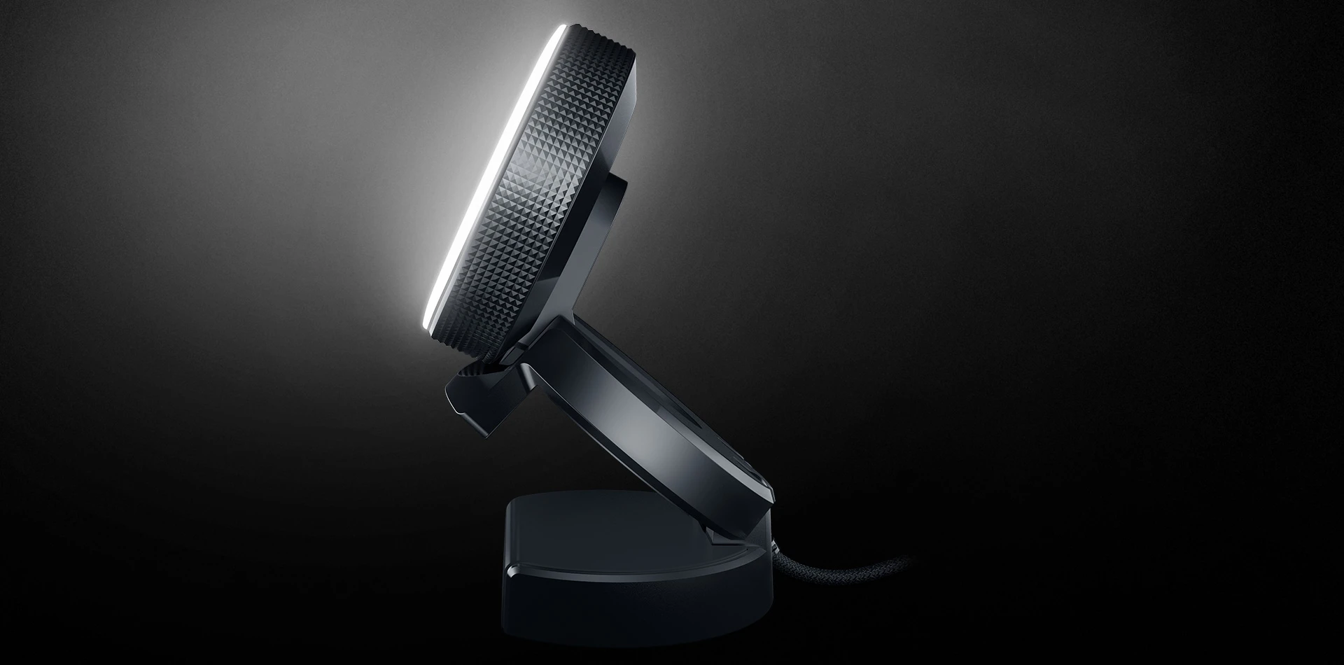 Internetinė kamera Razer Kiyo - Streaming Camera with Ring Lighting (USB Webcam, HD Video 720p, 60 FPS, Compatible with Open Broadcaster Software, Xsplit, Autofocus, Camera Clip, Tripod Connection) Juodas aprašymas - Prekės nuotrauka