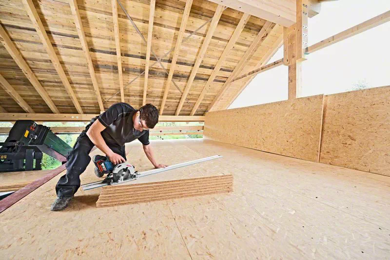 Bosch Akumuliatorinis diskinis pjūklas GKS 18V-57G, 2x4.0Ah, GAL 18V-40 aprašymas - Prekės nuotrauka