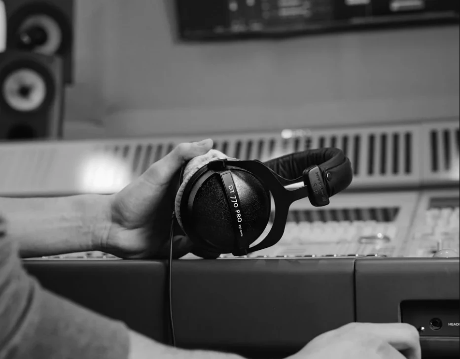 Studijinės ausinės Beyerdynamic DT 770 PRO, 32 omų, juodos 483664 | Varle.lt