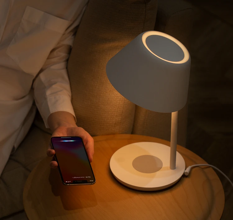 Šviestuvas su belaidžio įkrovimo funkcija Xiaomi Yeelight Staria Bedside Lamp Pro Mi Smart Home aprašymas - Prekės nuotrauka