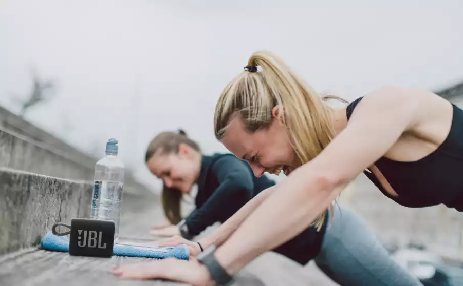 JBL GO 3 nešiojama kolonėlė, Atspari vandeniui, Raudona aprašymas - Prekės nuotrauka