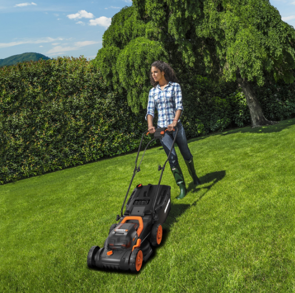 Akumuliatorinė vejapjovė Worx WG779E, 40V max, 34cm, 2x2.5Ah aprašymas - Prekės nuotrauka Akumuliatorinė vejapjovė Worx WG779E, 40V max, 34cm, 2x2.5Ah aprašymas - Prekės nuotrauka