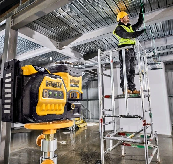 DeWalt kryžminių linijų lazerinis nivelyras DCE089NG18, 12V/18V, žalias, be akumuliatoriaus ir kroviklio aprašymas - Prekės nuotrauka