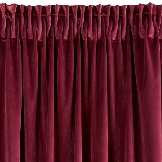 Naktinė užuolaida iš minkšto aksomo Eurofirany DIVA LINE RIA 140X270 cm, juosta/ tunelis/ kabliukai, 300 g/m2, spalva: bordo aprašymas - Prekės nuotrauka