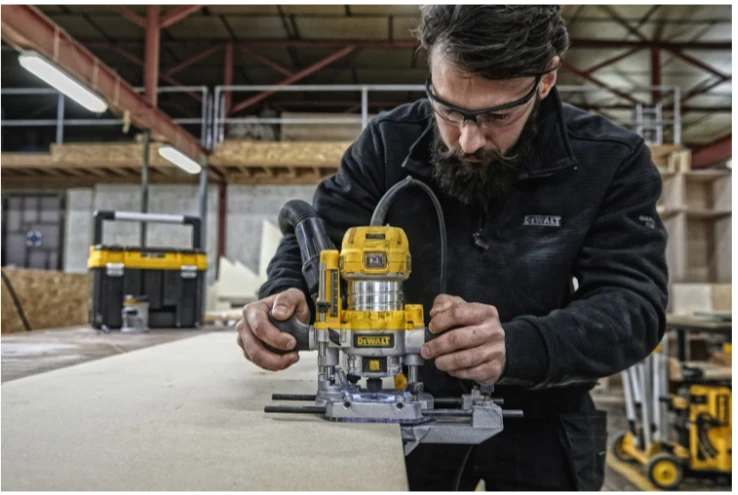 Freza Dewalt D26204K aprašymas - Prekės nuotrauka