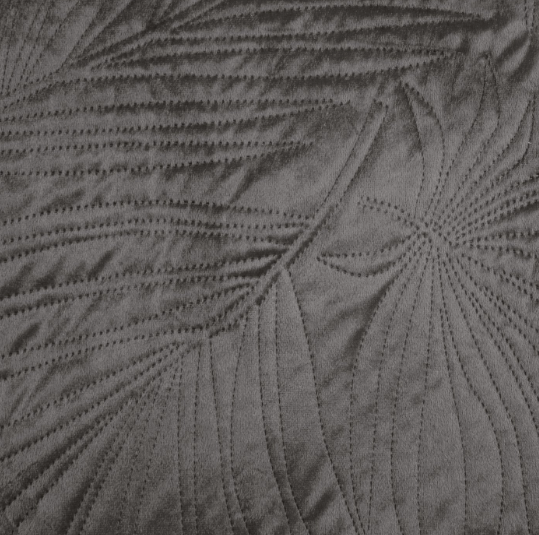 Eurofirany DESIGN 91 LUIZ / 4 Aksominė lovatiesė, dygsniuota karšto spaudimo būdu su palmių lapų raštu, 220X240 cm, spalva: grafito Lovatiesė aprašymas - Prekės nuotrauka