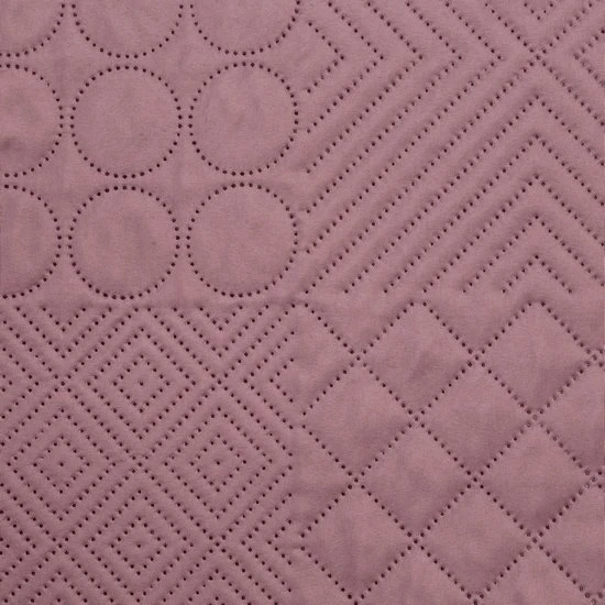 Eurofirany DESIGN 91 BONI / 5 Lovatiesė su karšto spaudimo technika įspaustu skiautinių motyvu, 170X210 cm, spalva: rožinė Lovatiesė aprašymas - Prekės nuotrauka
