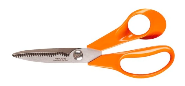 Fiskars Universalios sodo žirklės, 18 cm aprašymas - Prekės nuotrauka