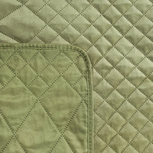 Eurofirany DESIGN 91 LUIZ / 3 Aksominė lovatiesė, dygsniuota karšto spaudimo būdu su geometriniu raštu, 170X210 cm, spalva: šviesiai žalia Lovatiesė aprašymas - Prekės nuotrauka
