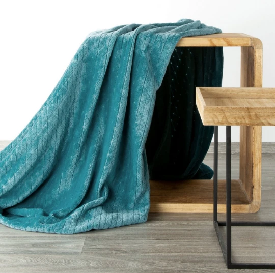 Eurofirany DESIGN 91 CINDY4 Minkštas ir švelnus pledas, 170X210 cm, spalva: rožinė aprašymas - Prekės nuotrauka
