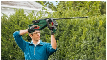 Bosch gyvatvorių žirklės UniversalHedgeCut 18-50, 18V, 1x2,5Ah aprašymas - Prekės nuotrauka Bosch gyvatvorių žirklės UniversalHedgeCut 18-50, 18V, 1x2,5Ah aprašymas - Prekės nuotrauka