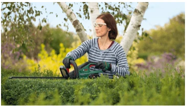 Bosch gyvatvorių žirklės UniversalHedgeCut 18-50, 18V, 1x2,5Ah aprašymas - Prekės nuotrauka Bosch gyvatvorių žirklės UniversalHedgeCut 18-50, 18V, 1x2,5Ah aprašymas - Prekės nuotrauka