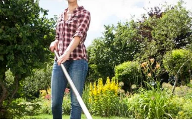 Gardena combisystem reguliuojamasis plastikinis grėblys aprašymas - Prekės nuotrauka