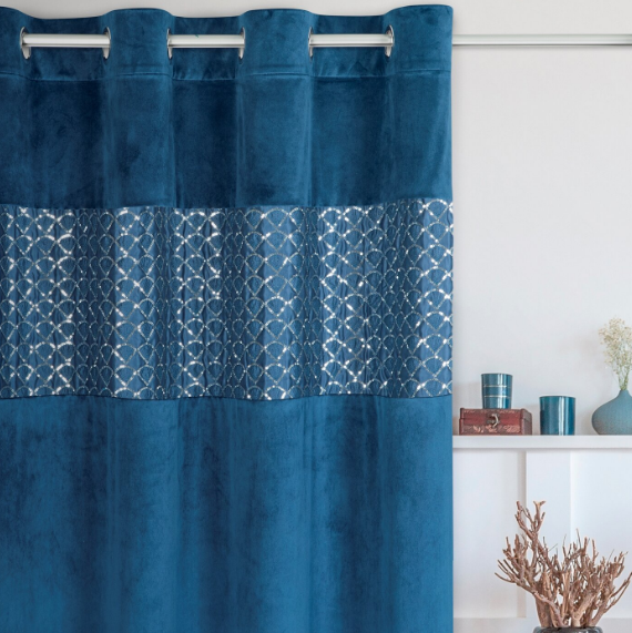 Eurofirany MARGOT Naktinė užuolaida iš aksomo su siuvinėjimu dekoruota juosta ir blizgučiais, 140X250 cm, kilpos /žiedai, spalva: mėlyna aprašymas - Prekės nuotrauka
