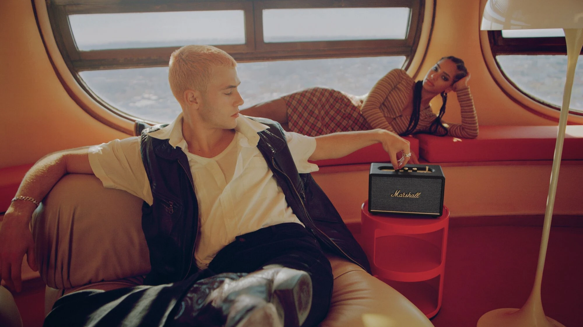 Garso kolonėlė Marshall Acton III Bluetooth Juodos spalvos aprašymas - Prekės nuotrauka Garso kolonėlė Marshall Acton III Bluetooth Juodos spalvos aprašymas - Prekės nuotrauka