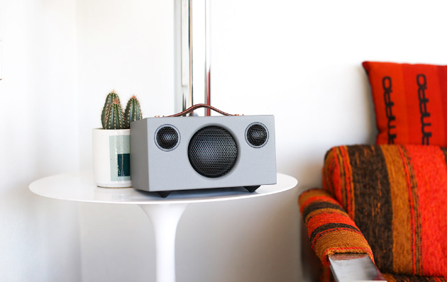 Audio Pro T3+ Nešiojama Bluetooth kolonėlė su akumuliatoriumi, Koralų spalvos aprašymas - Prekės nuotrauka