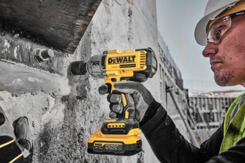 Smūginis veržliasukis Dewalt DCF900NT, 1355Nm (be akumuliatoriaus ir įkroviklio) aprašymas - Prekės nuotrauka Smūginis veržliasukis Dewalt DCF900NT, 1355Nm (be akumuliatoriaus ir įkroviklio) aprašymas - Prekės nuotrauka