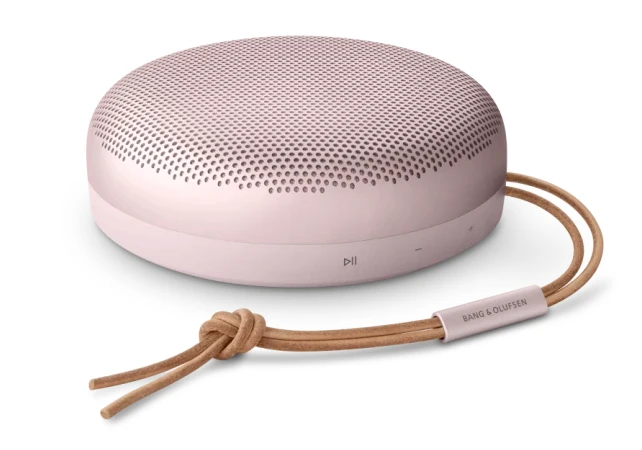 Bang & Olufsen Beosound A1 2nd Gen Nešiojama belaidė Bluetooth kolonėlė su balso asistentu, Rožinė aprašymas - Prekės nuotrauka