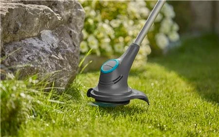 Gardena akumuliatorinė žoliapjovė SmallCut 23/18V P4A, be akum. ir įkroviklio aprašymas - Prekės nuotrauka