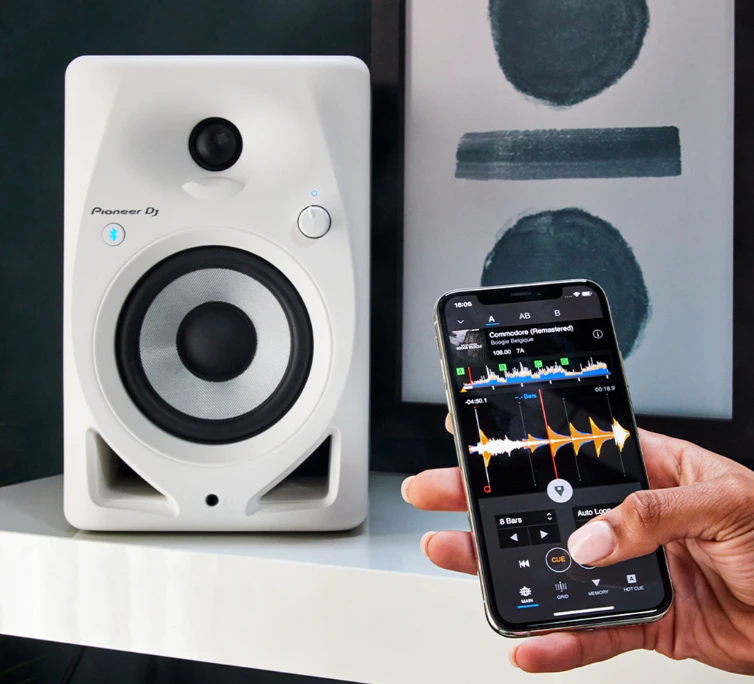 Pioneer DJ - DM-50D-BT kolonėlės su Bluetooth, Juodos spalvos, 2 vnt. aprašymas - Prekės nuotrauka